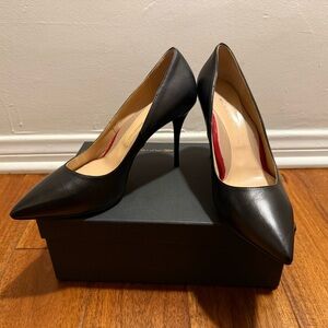 Chic Black Pointed Toe Heels